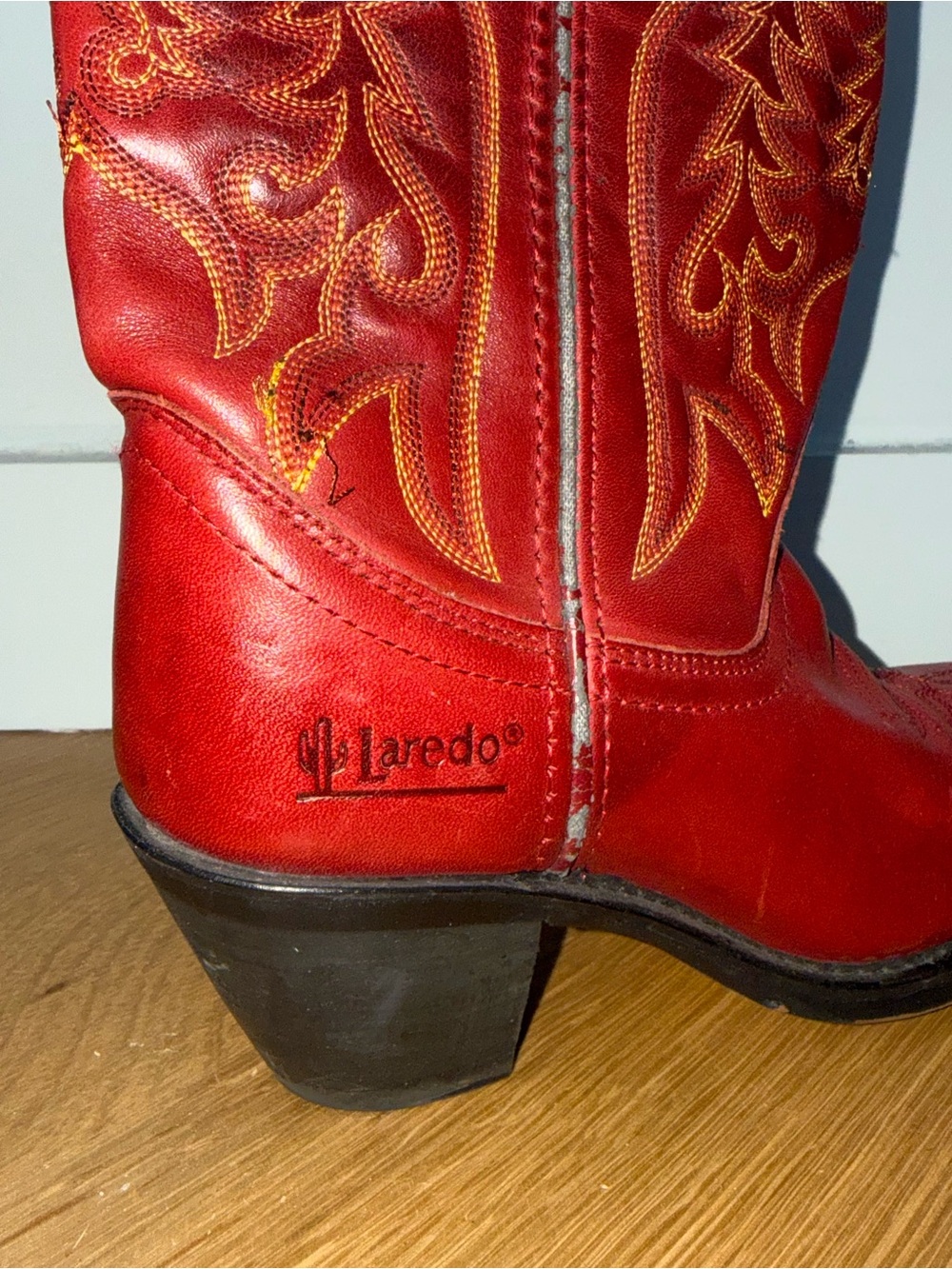 Laredo Red Western Cowboy Boots with Embroidered Shaft - Picture 3 of 5